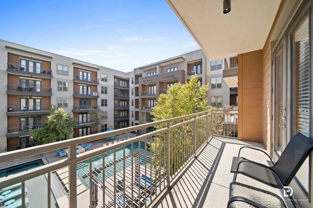 Downtown Houston Deluxe King Suite With Spa Amenities, Pool And Free Parking 外观 照片